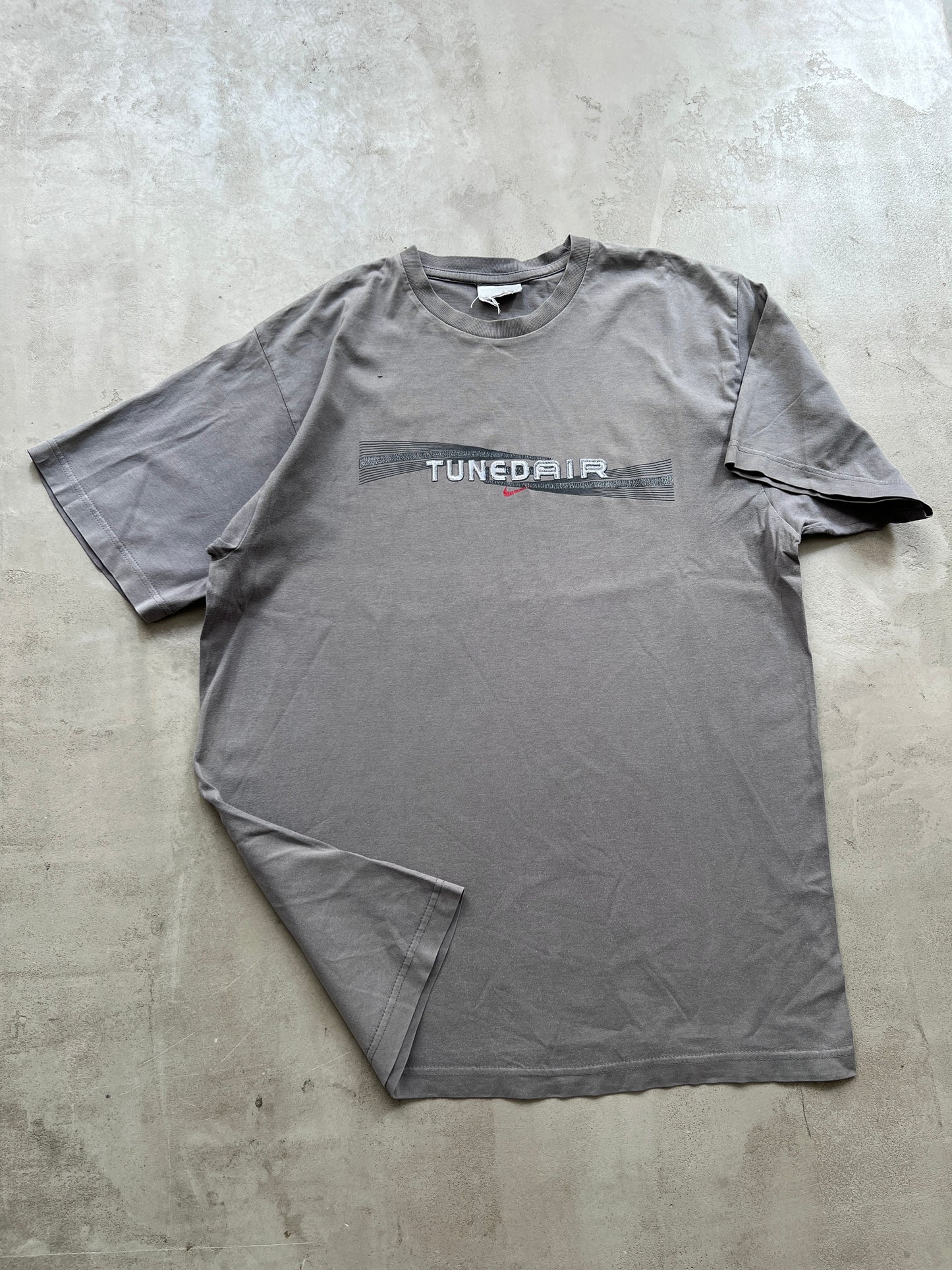 FADED GREY NIKE TN TEE - 1990S - XL