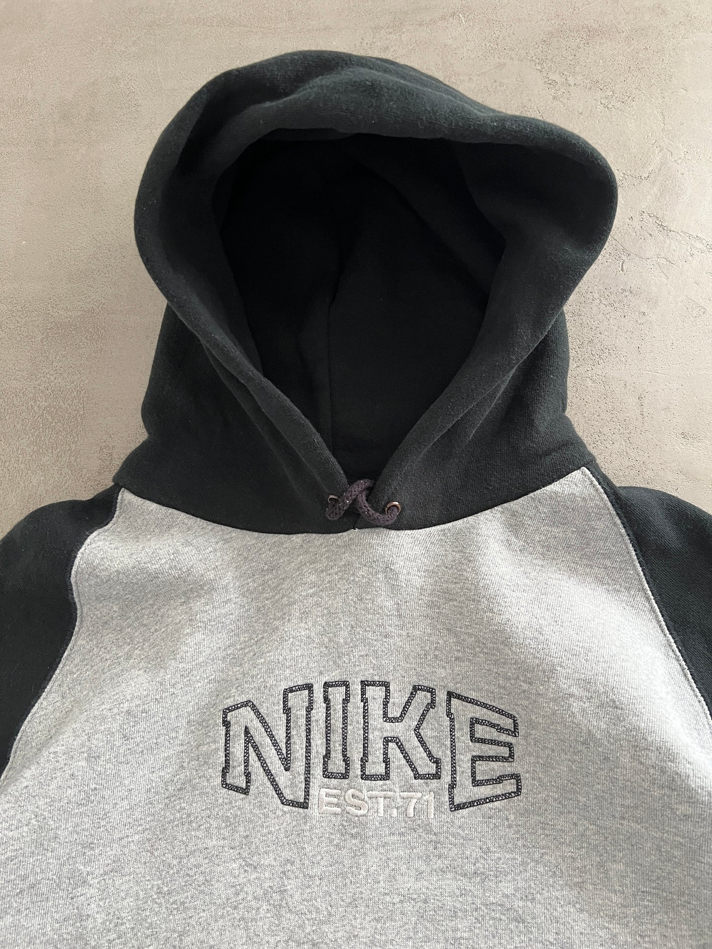 GREY/BLACK NIKE HOODIE - 1990S - XL