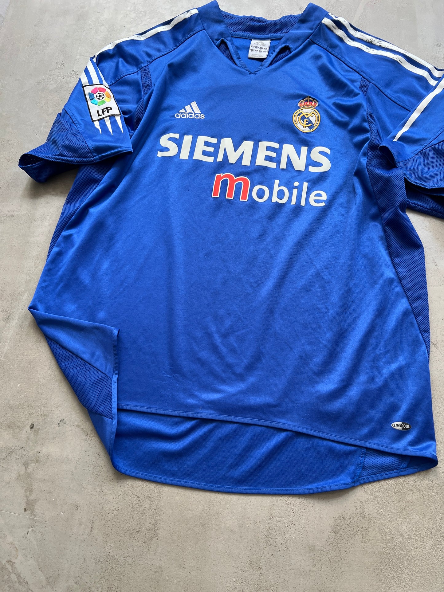 BLUE REAL MADRID JERSEY - 2000S - XL