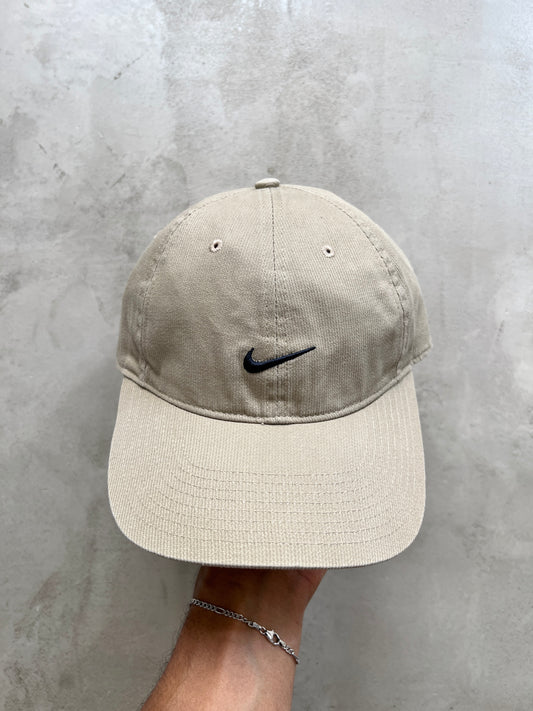 BEIGE NIKE CAP - 2000S