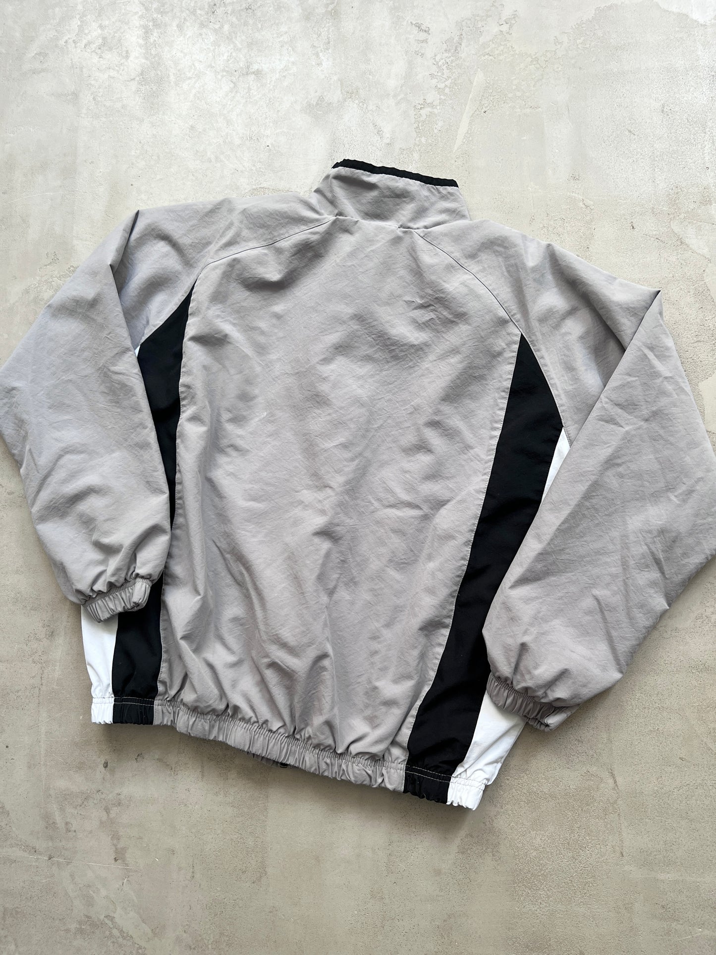 GREY NIKE TRACK JACKET - 2000S - L