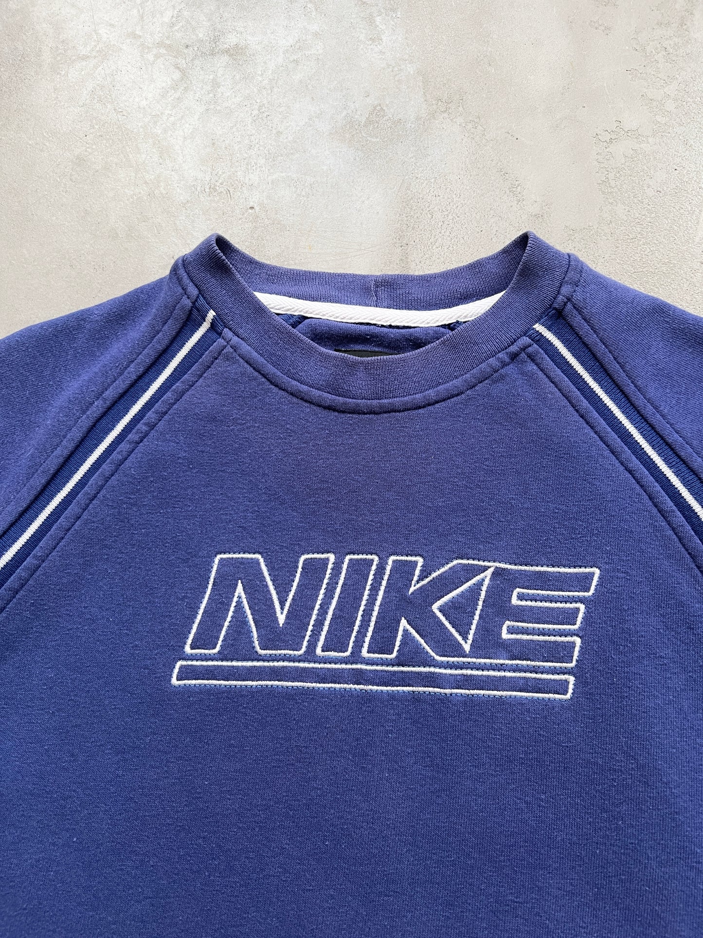 FADED BLUE NIKE SWEATER - 2000S - M