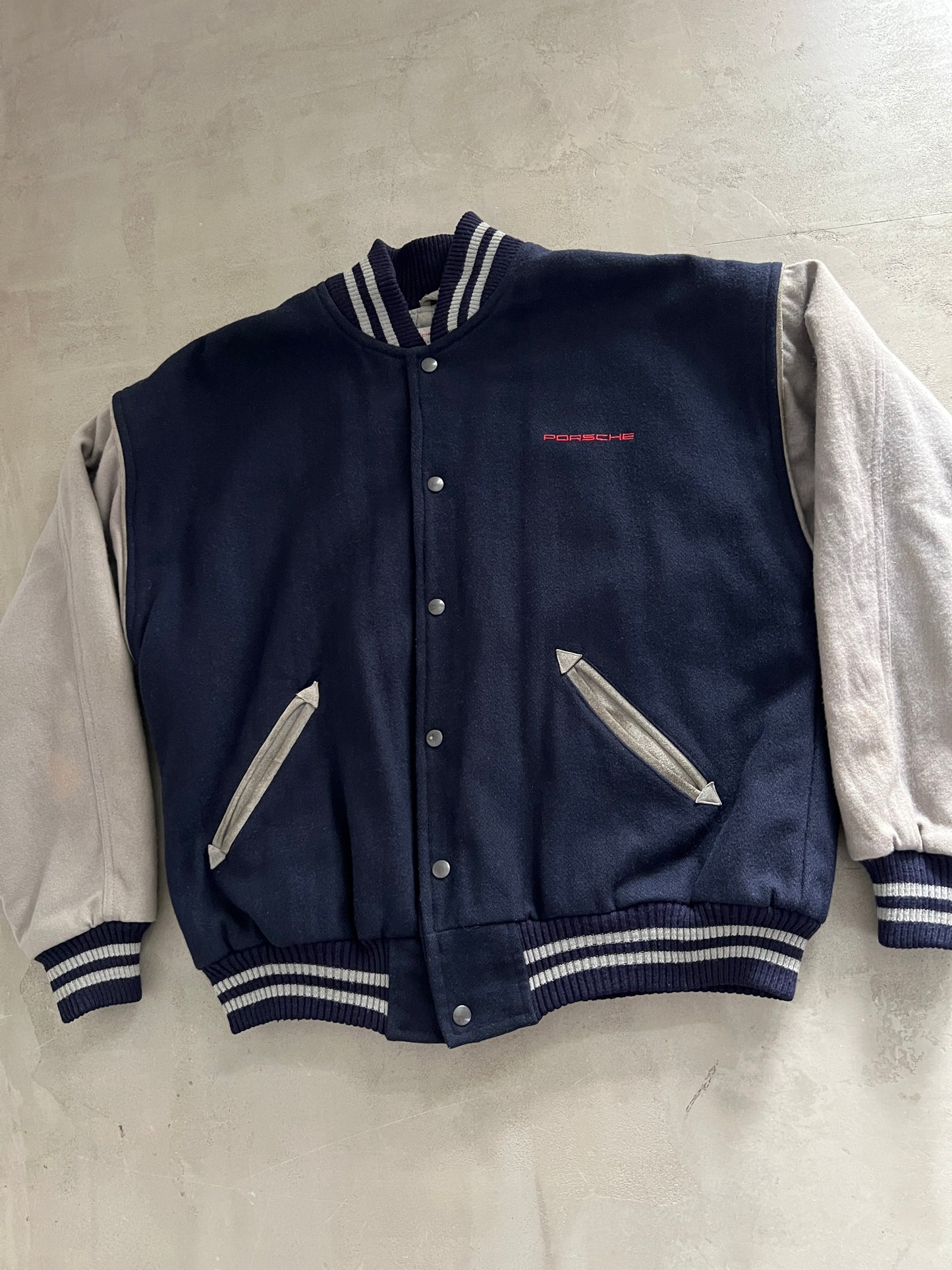 NAVY/BEIGE PORSCHE JACKET - 1990S - L