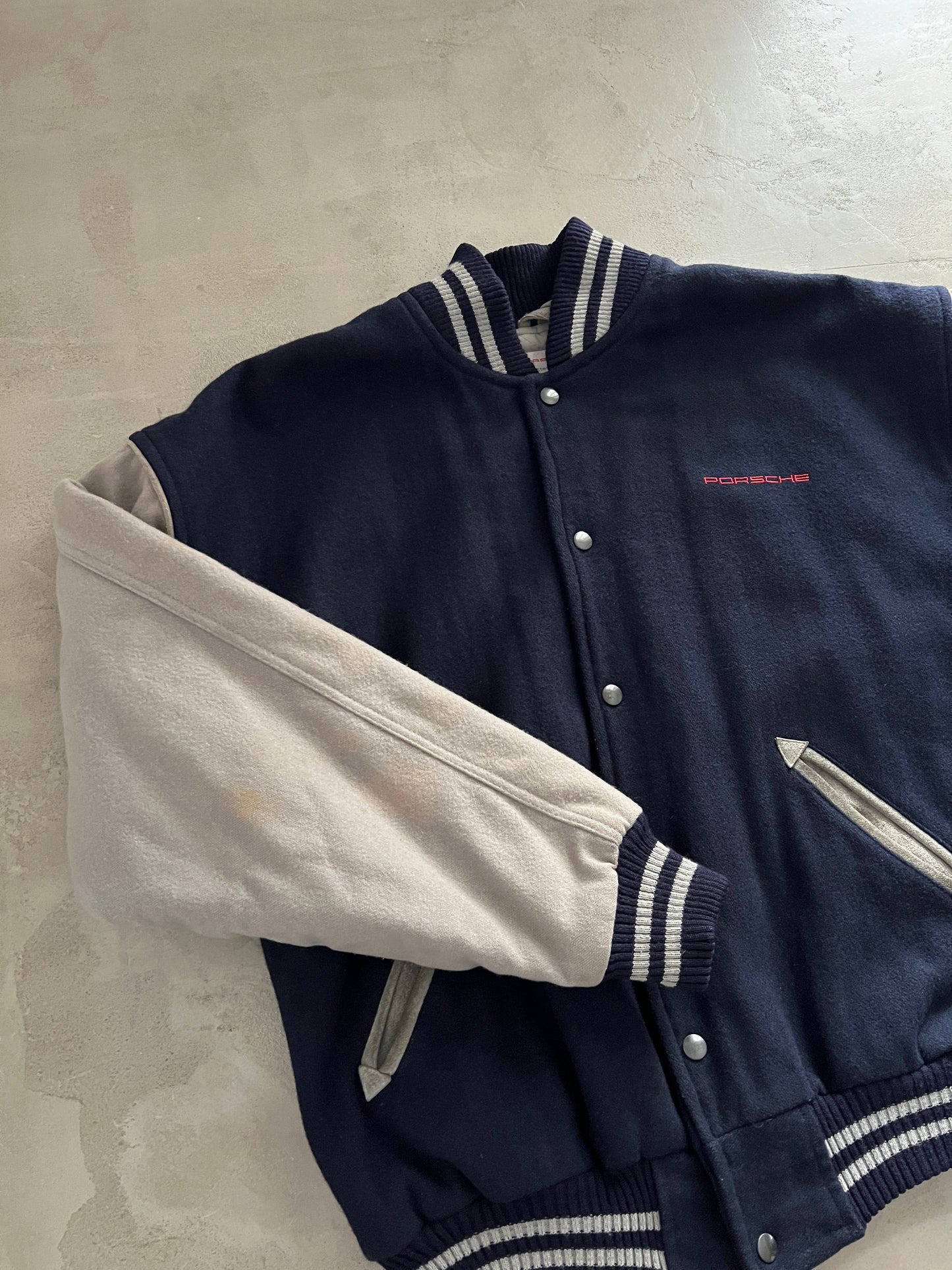 NAVY/BEIGE PORSCHE JACKET - 1990S - L