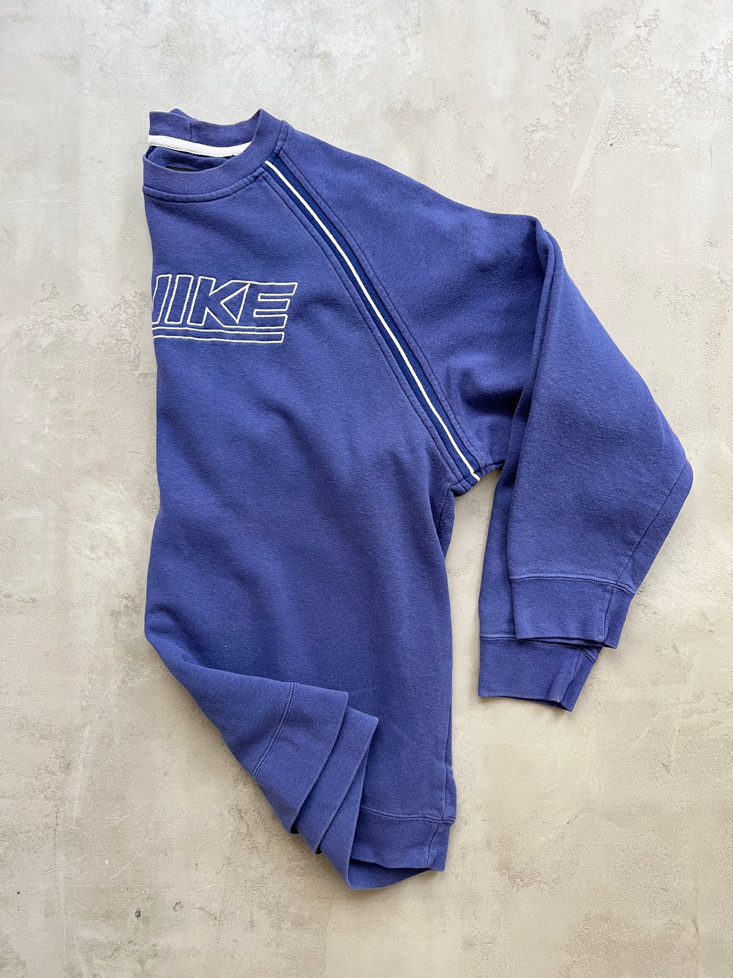 FADED BLUE NIKE SWEATER - 2000S - M