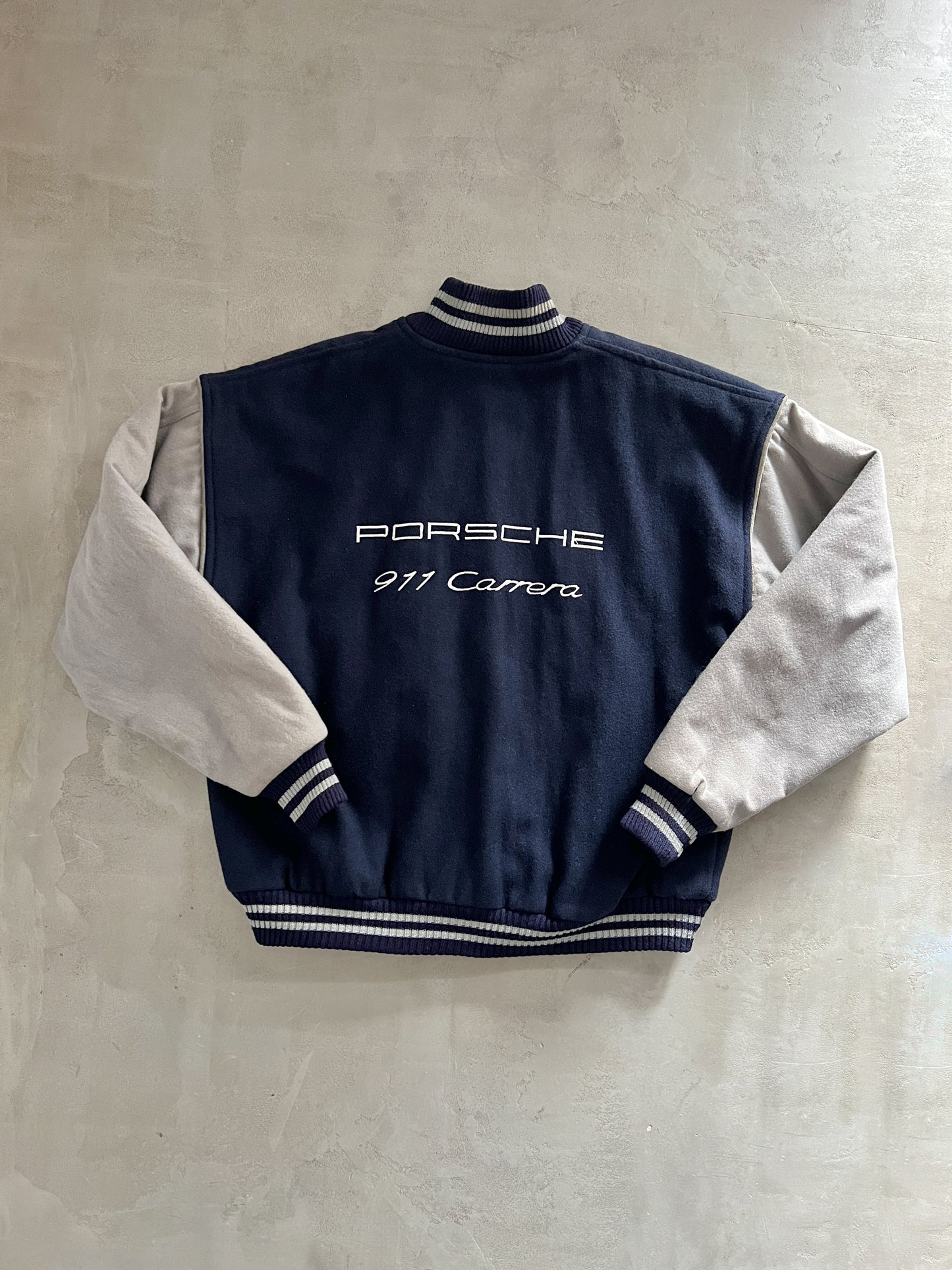 NAVY/BEIGE PORSCHE JACKET - 1990S - L