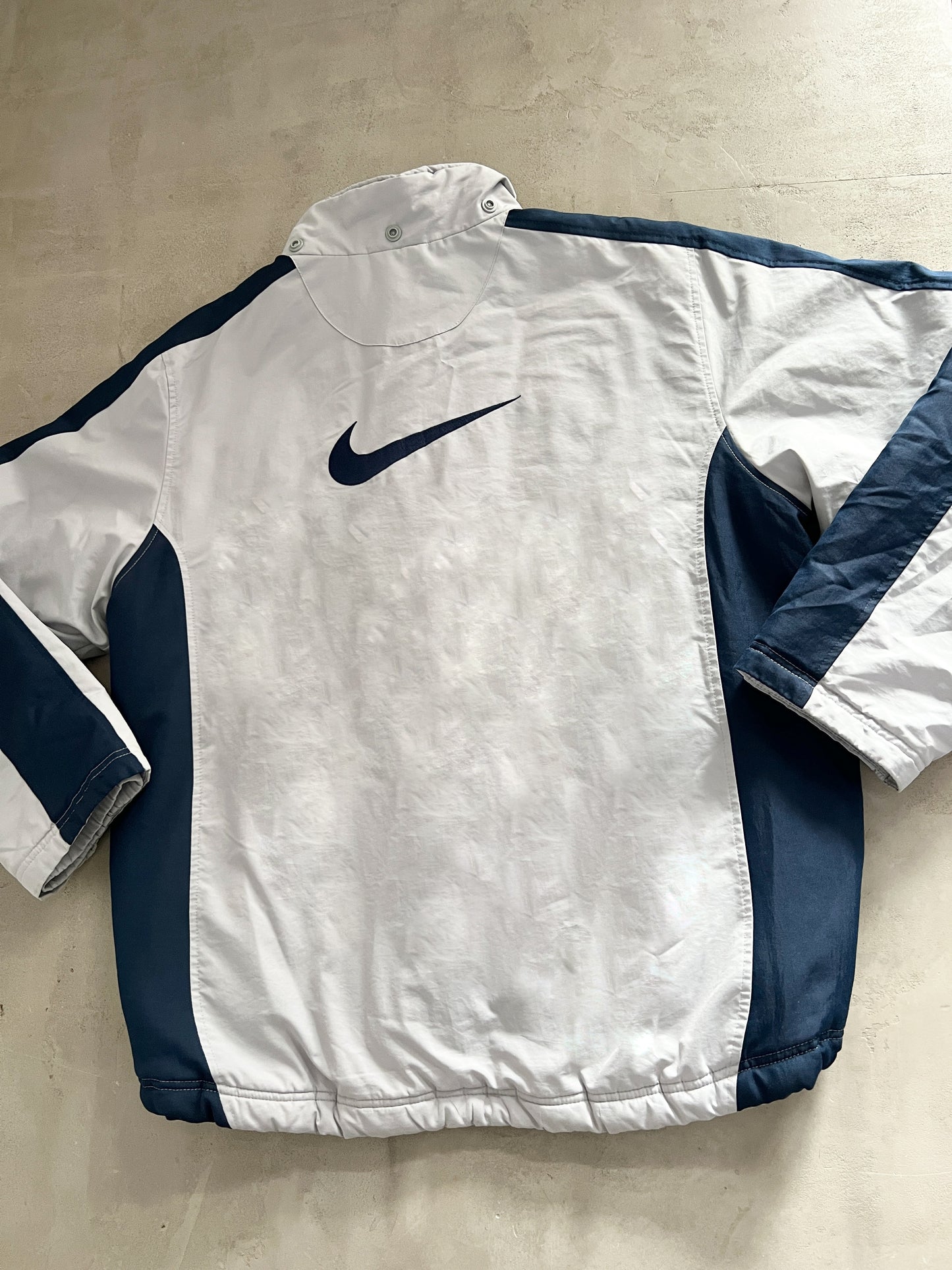 LIGHT BEIGE/NAVY NIKE FALL JACKET - 2000S - XL