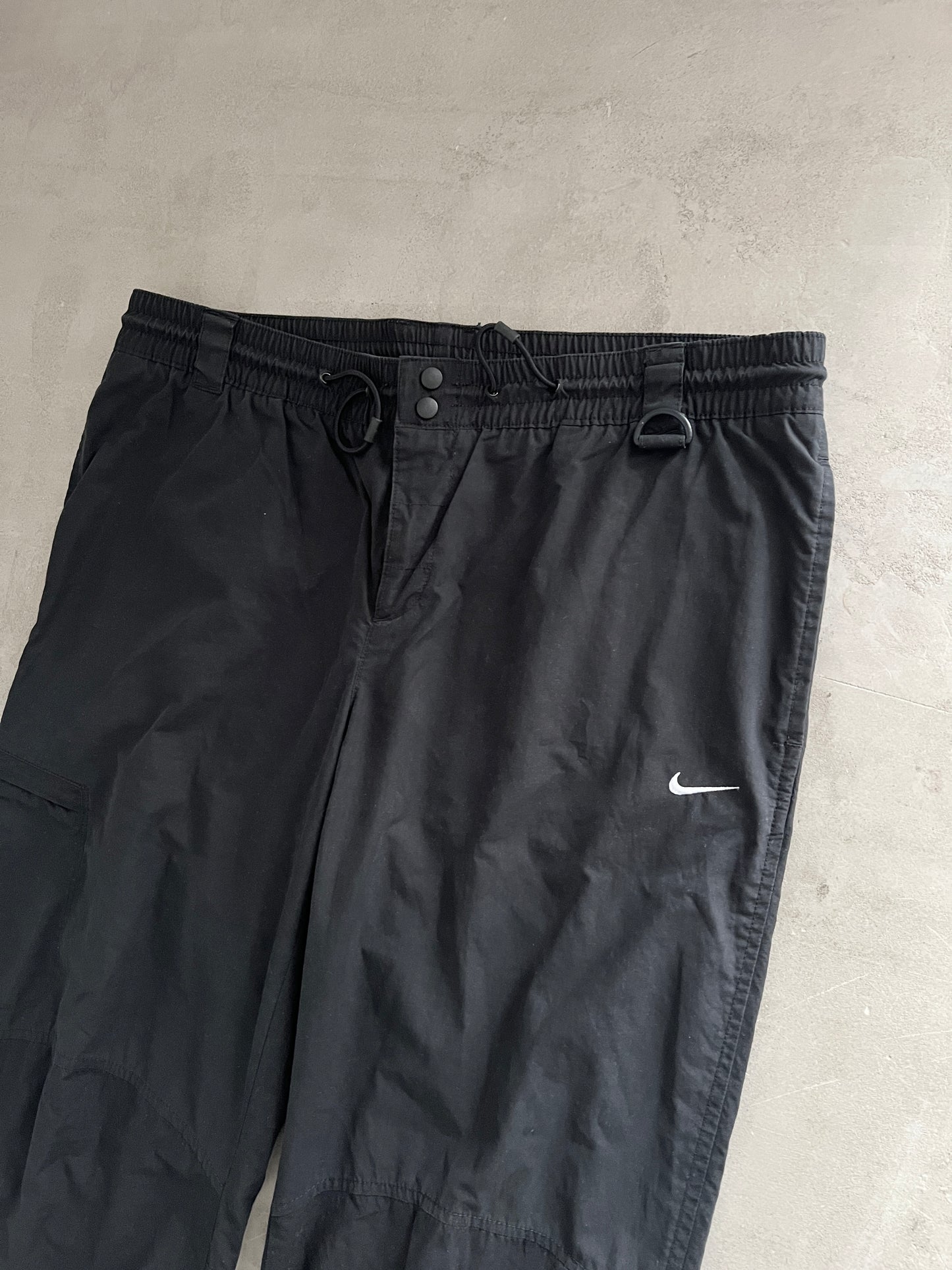 BLACK NIKE TRACK PANTS - 2000S - L/M