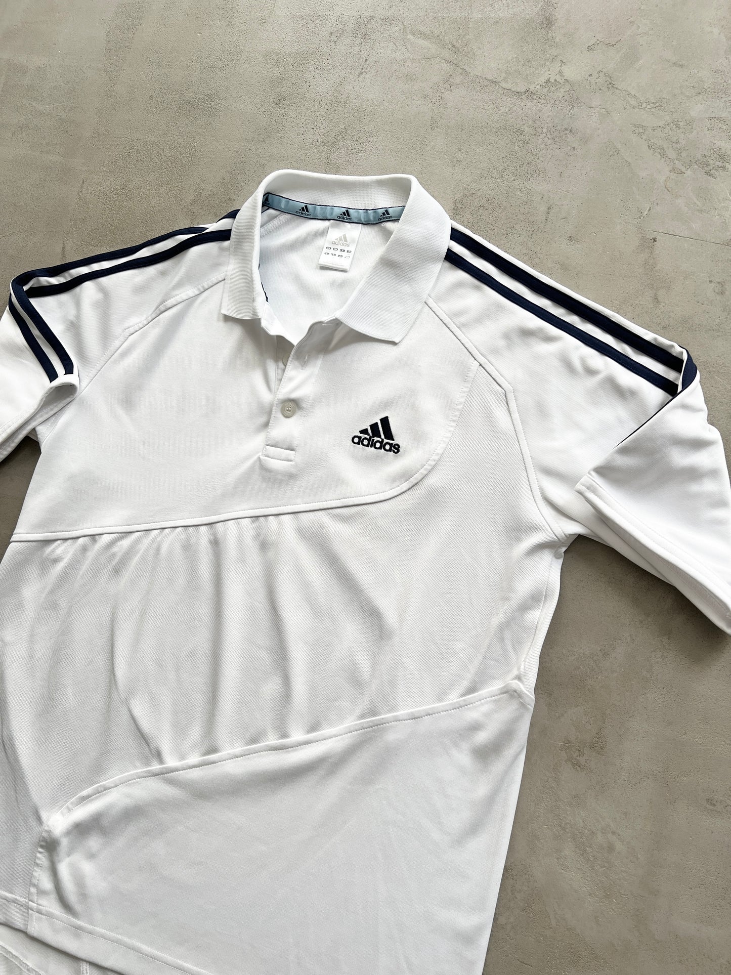 WHITE ADIDAS SPORTS POLO - 2000S - M