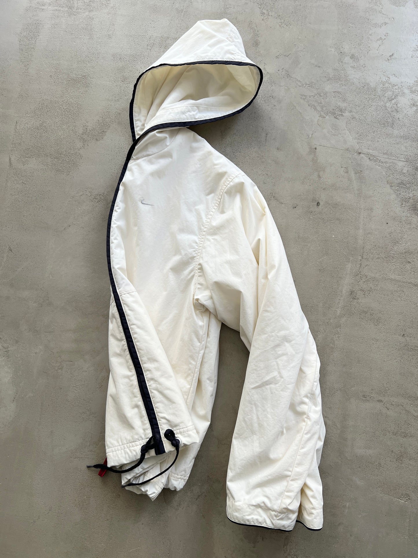 WHITE NIKE ZIP UP JACKET - 1990S - WMNS M/S